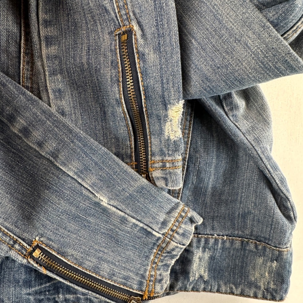 Billabong Womens Denim Moto Jacket Distressed Blue Zipper Sleeve Retro Sz Medium - Picture 7 of 14
